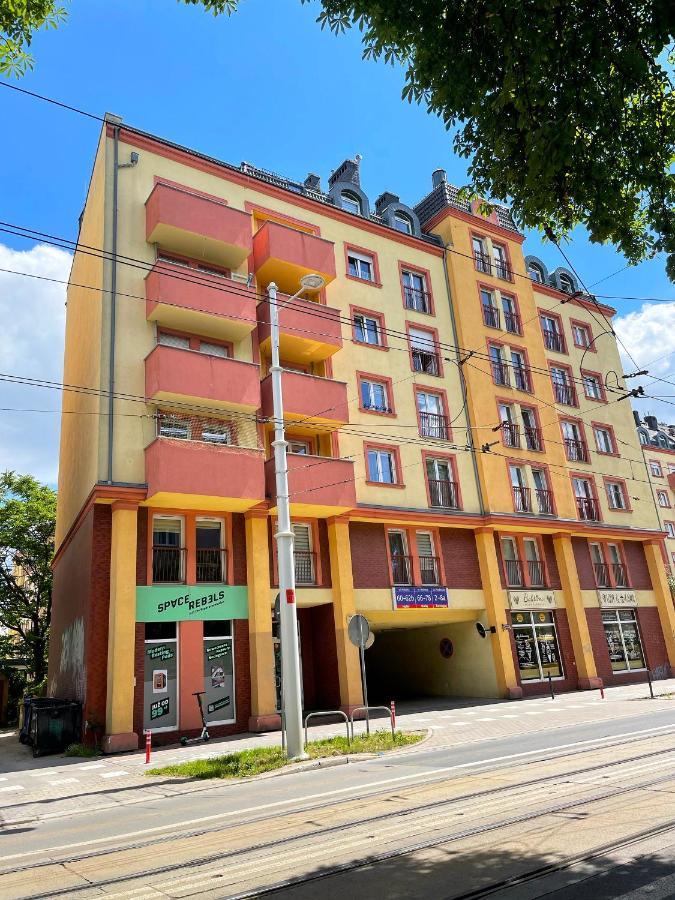 Spacerebels Wrocław Exteriör bild